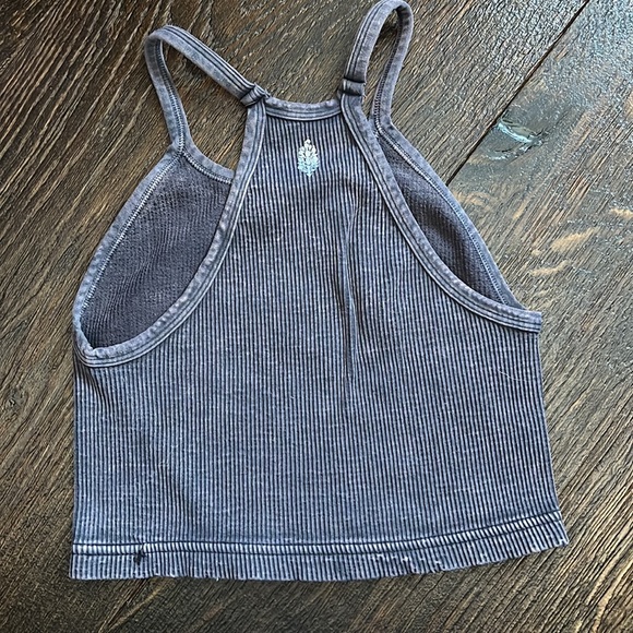 44. FP Movement Happiness Runs Crop & Good Karma Leggings - Grey - XS/S - Picture 9 of 10